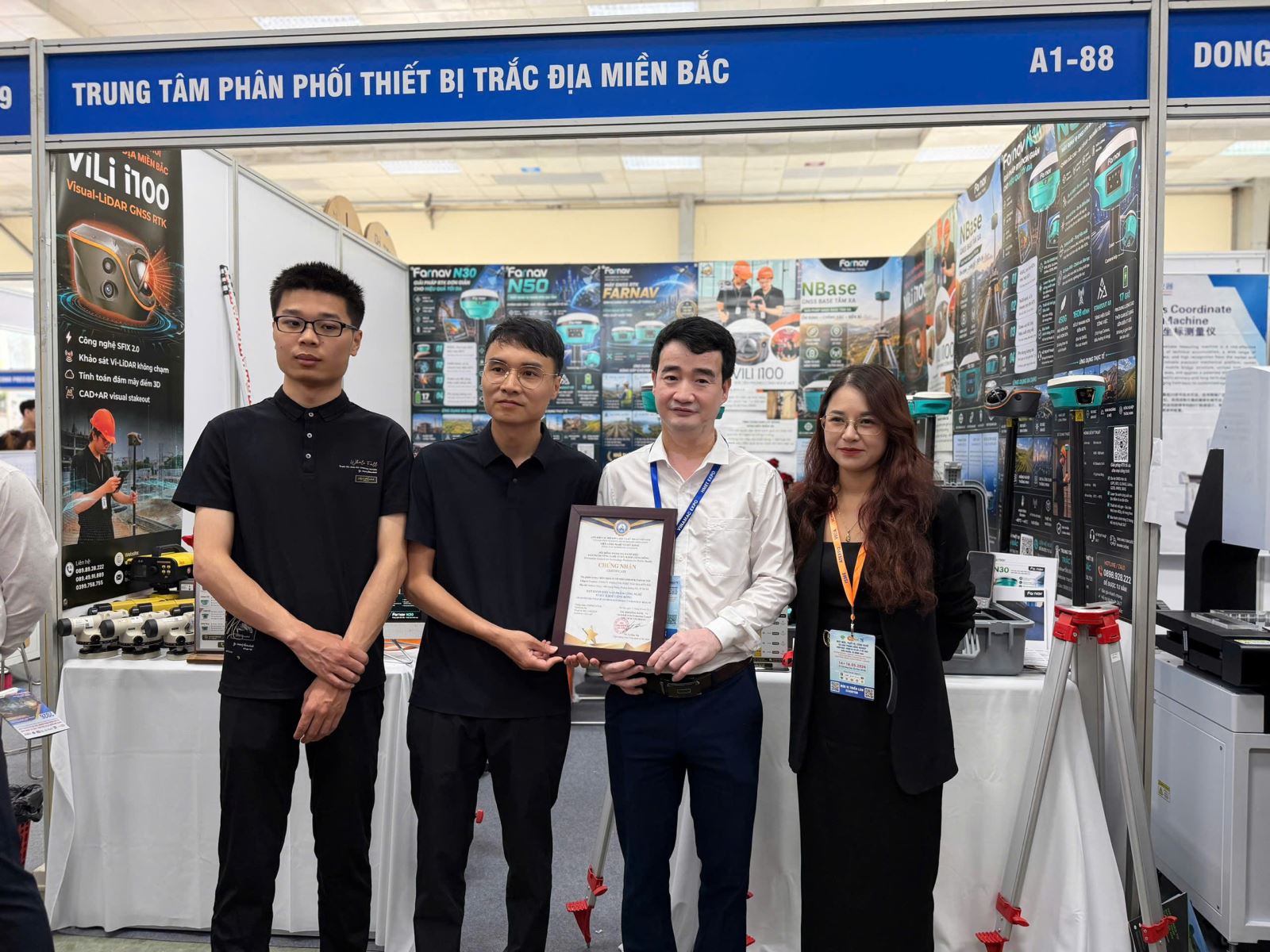 FARNAV nhận giấy chứng nhận tại VINAMAC EXPO 2026